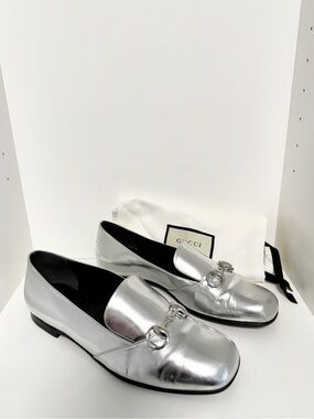 Gucci Silver Mirror Foil Leather Kira Horsebit Loafers Size 36